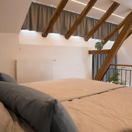Apartment Wenkheimer Hof